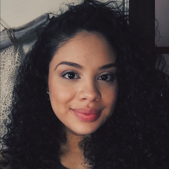 Meet your Posher, Keyla - Picture 1 of 1